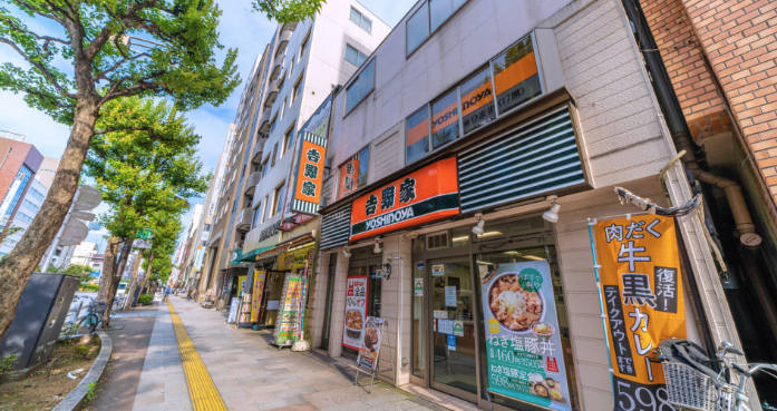 【MONEY PLUS執筆】すき家、吉野家…牛丼チェーンの双璧は上場来高値目前！ どちらが優勢？