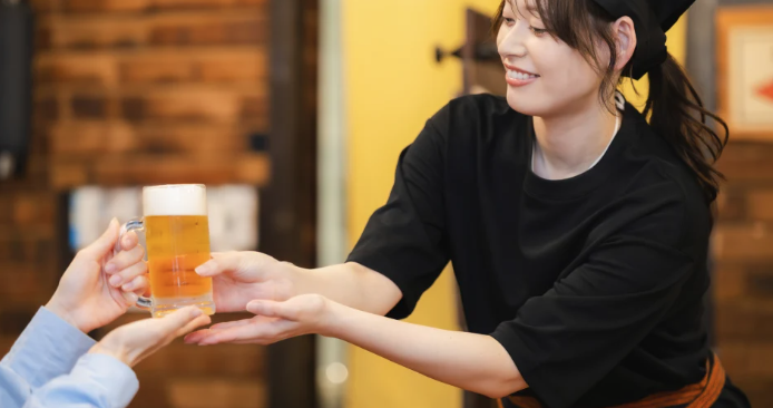 【MONEY PLUS執筆】スキマバイト撤退で株価急騰の「メルカリ」と一強でも冴えない「タイミー」、明暗分けた要因とは？